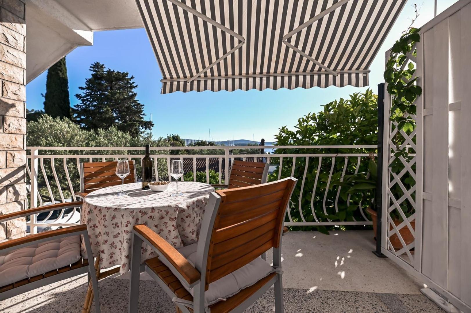 Apartment Rajna بيوغْغاد نا موغو المظهر الخارجي الصورة