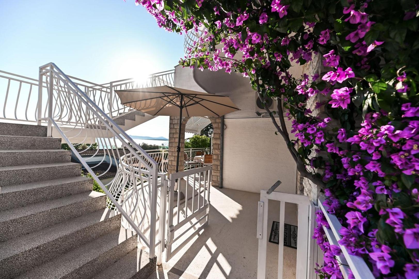 Apartment Rajna بيوغْغاد نا موغو المظهر الخارجي الصورة